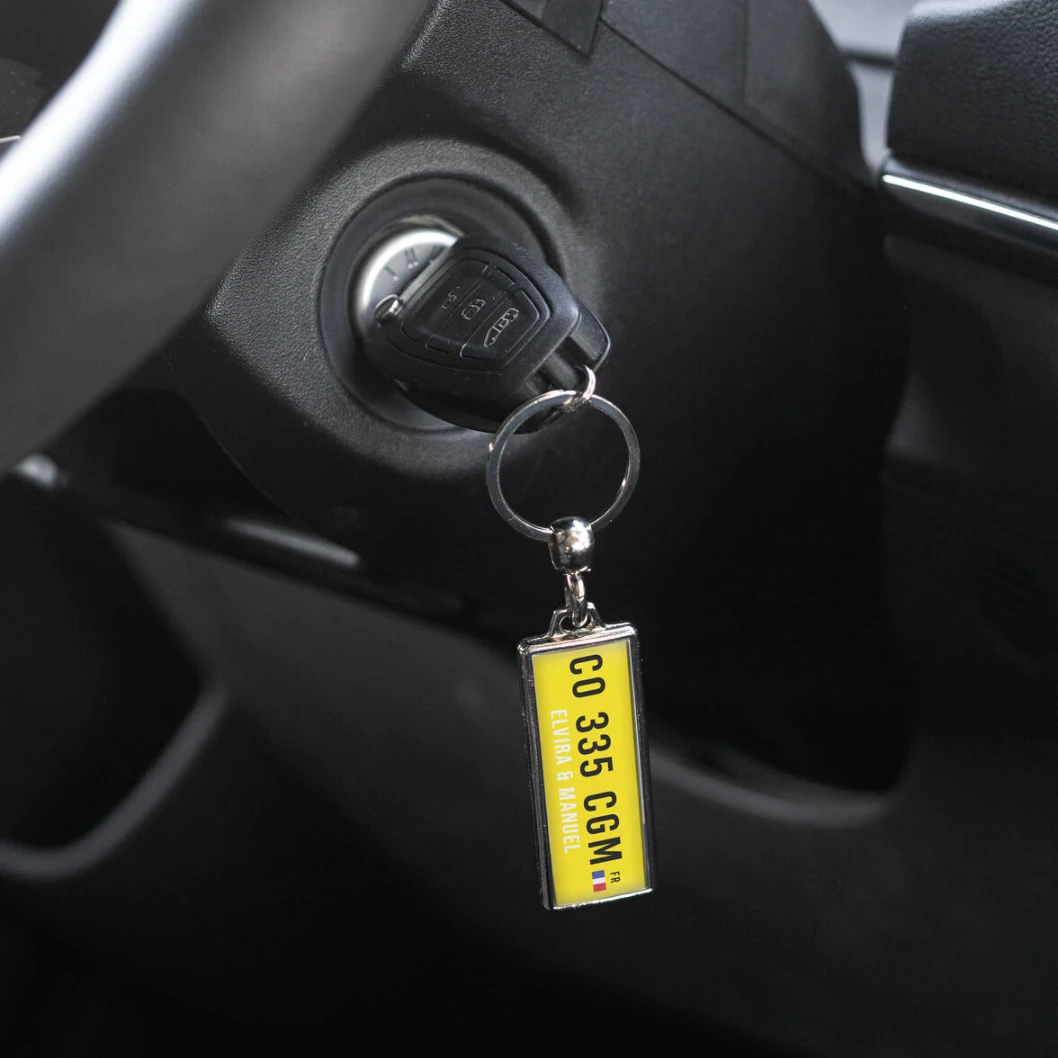 Llavero metálico alargado personalizado - Imagen 5