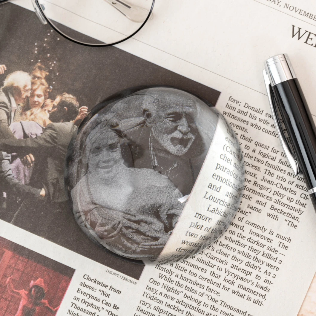 Lupa pisapapeles personalizado de cristal - Imagen 6