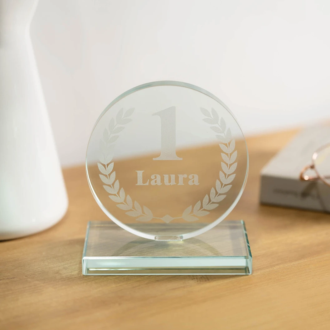 Trofeos de cristal personalizados - Imagen 3