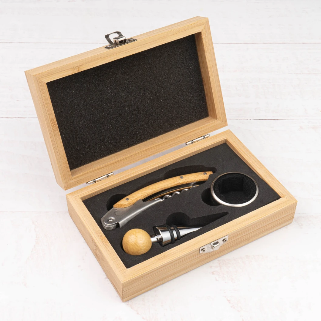 Set de accesorios para vino con estuche personalizado - Imagen 7