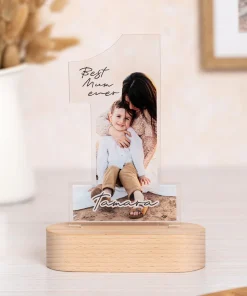 Trofeo de metacrilato personalizado con base de madera - Imagen 38