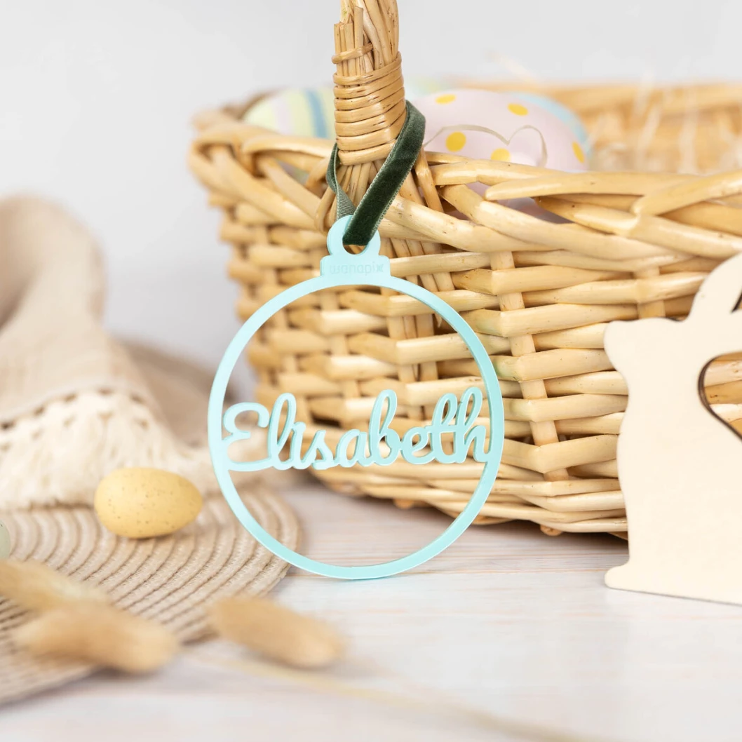 Bola de navidad de metacrilato con nombre personalizado - Imagen 5
