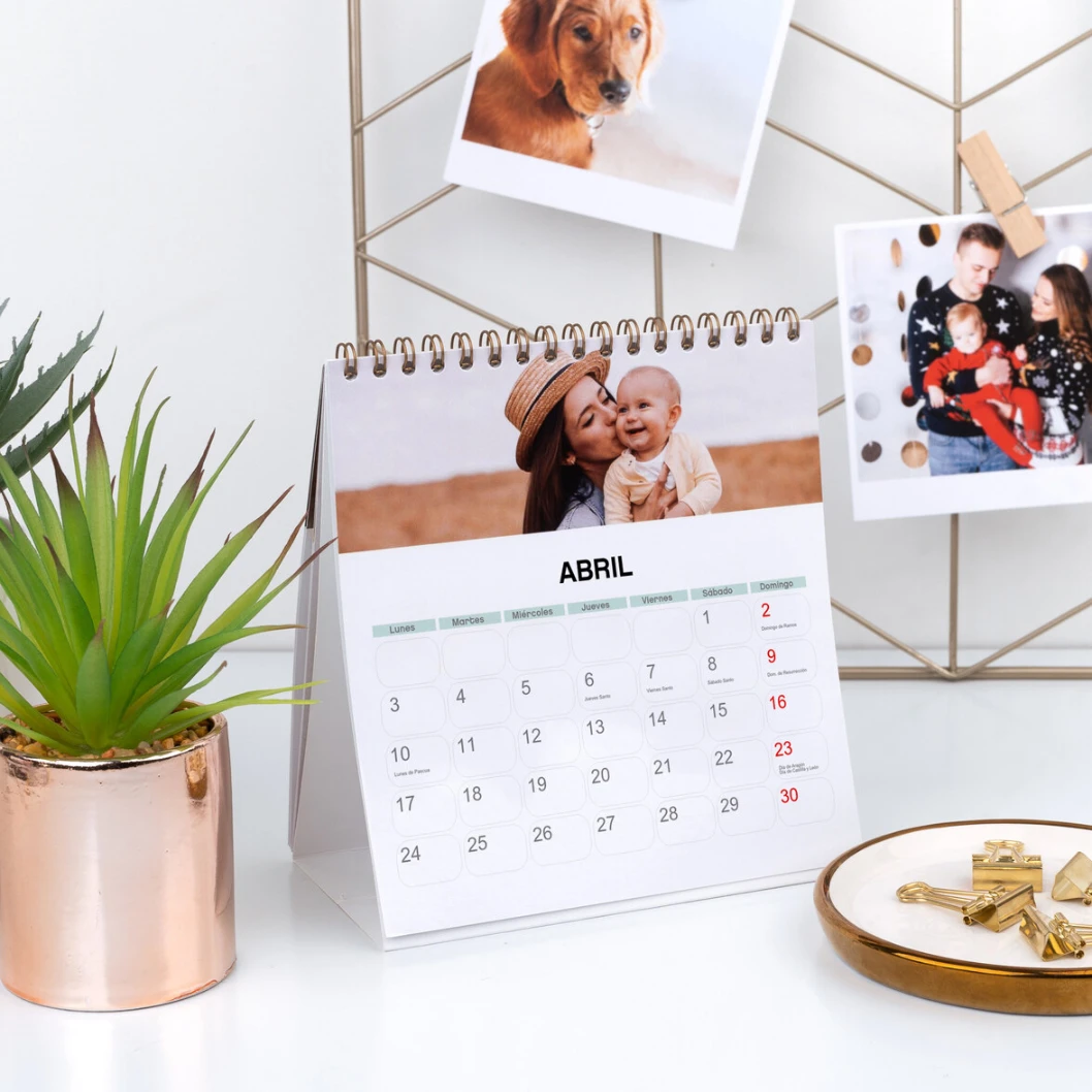 Calendarios de mesa personalizados - Imagen 16