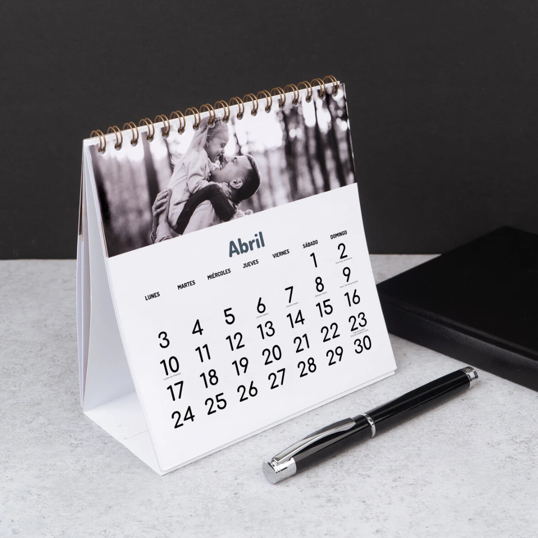 Calendarios de mesa personalizados - Imagen 15