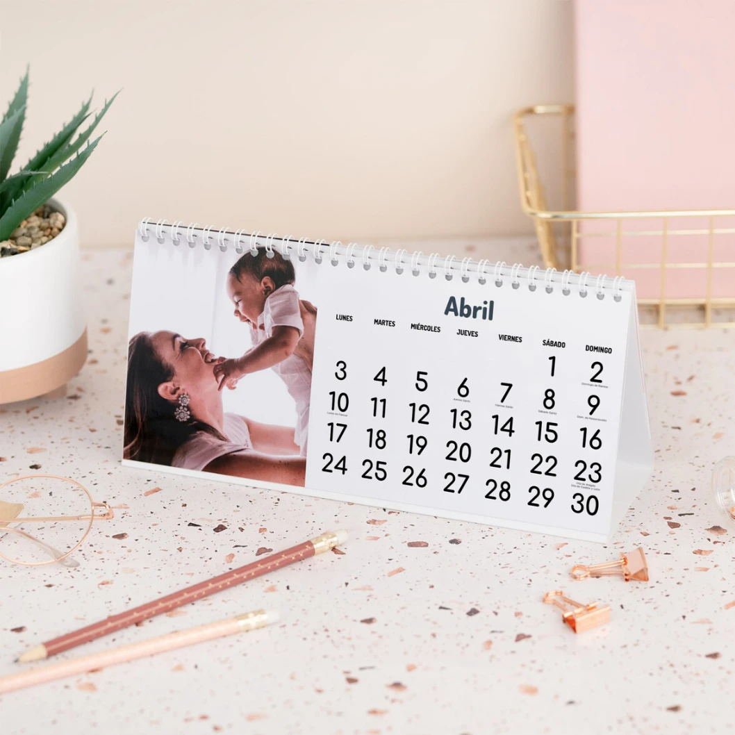 Calendarios de mesa personalizados - Imagen 6