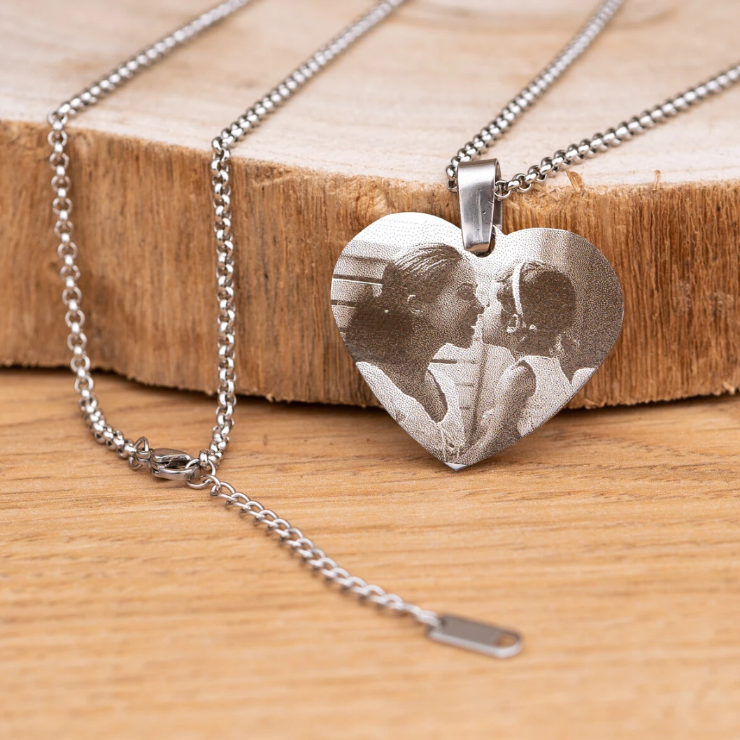 Colgante corazón grabado - Imagen 6