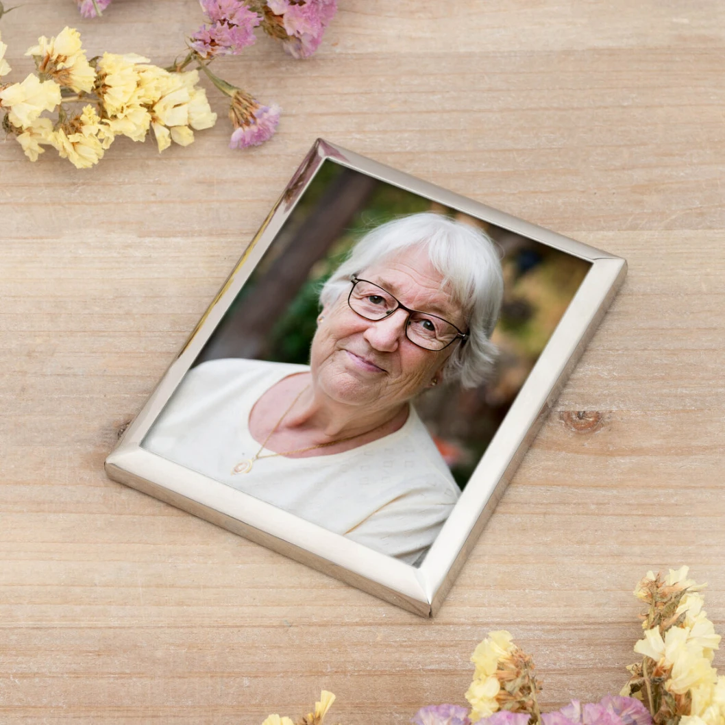Fotocerámica personalizada para lápidas - Imagen 20