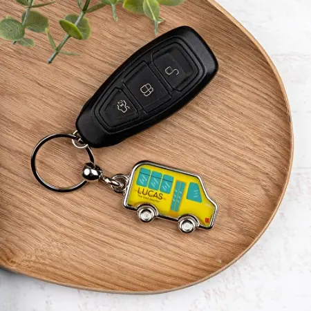 Llavero metálico personalizado con forma de coche - Imagen 7