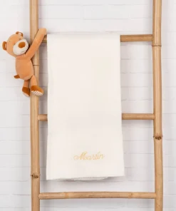 Manta bordada bebé con peluche
