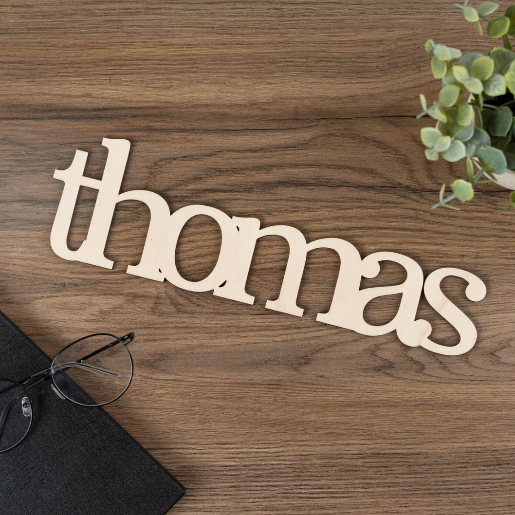 Nombres personalizados en madera - Imagen 2