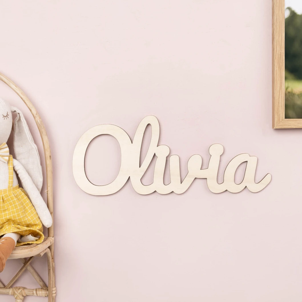 Nombres personalizados en madera - Imagen 3