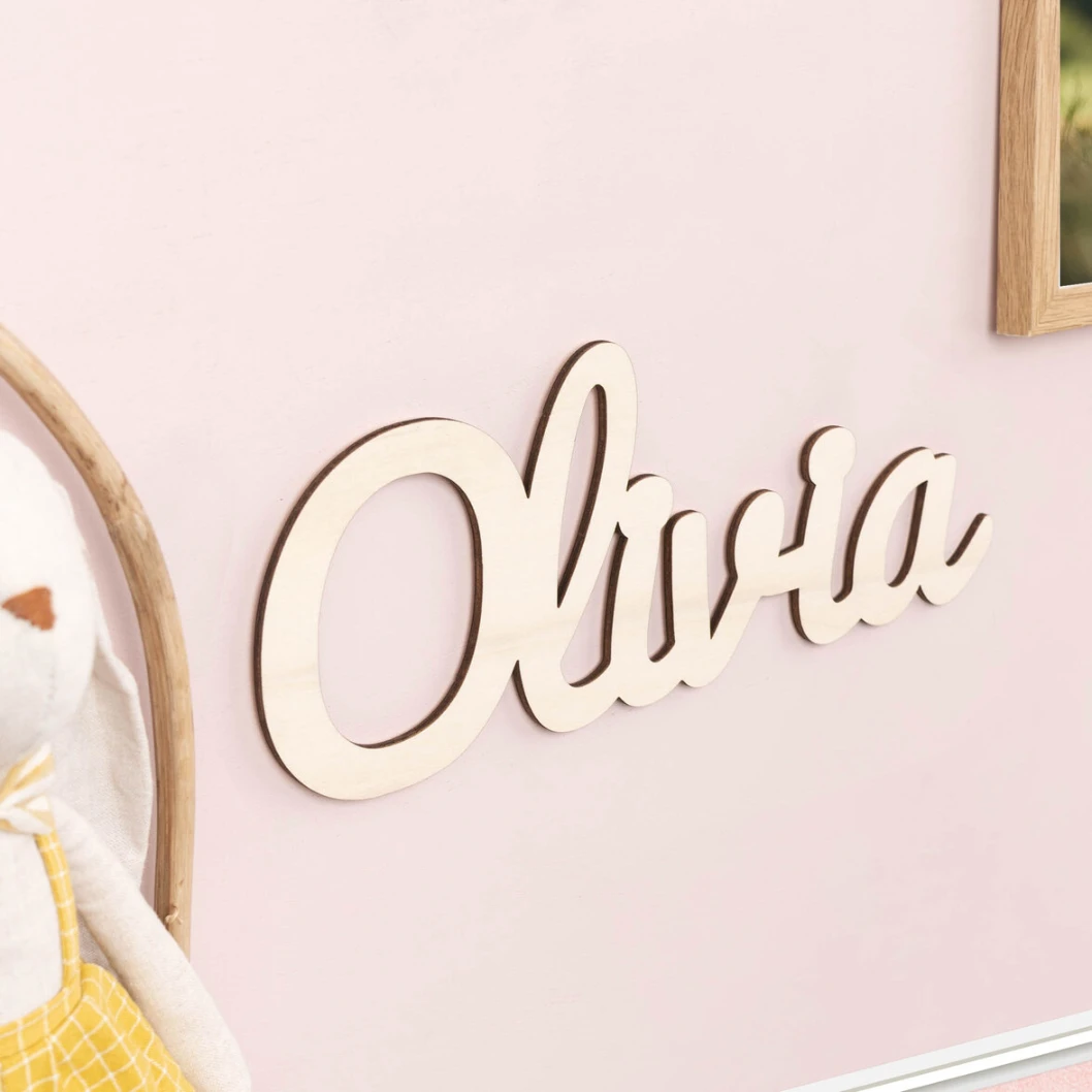 Nombres personalizados en madera - Imagen 4