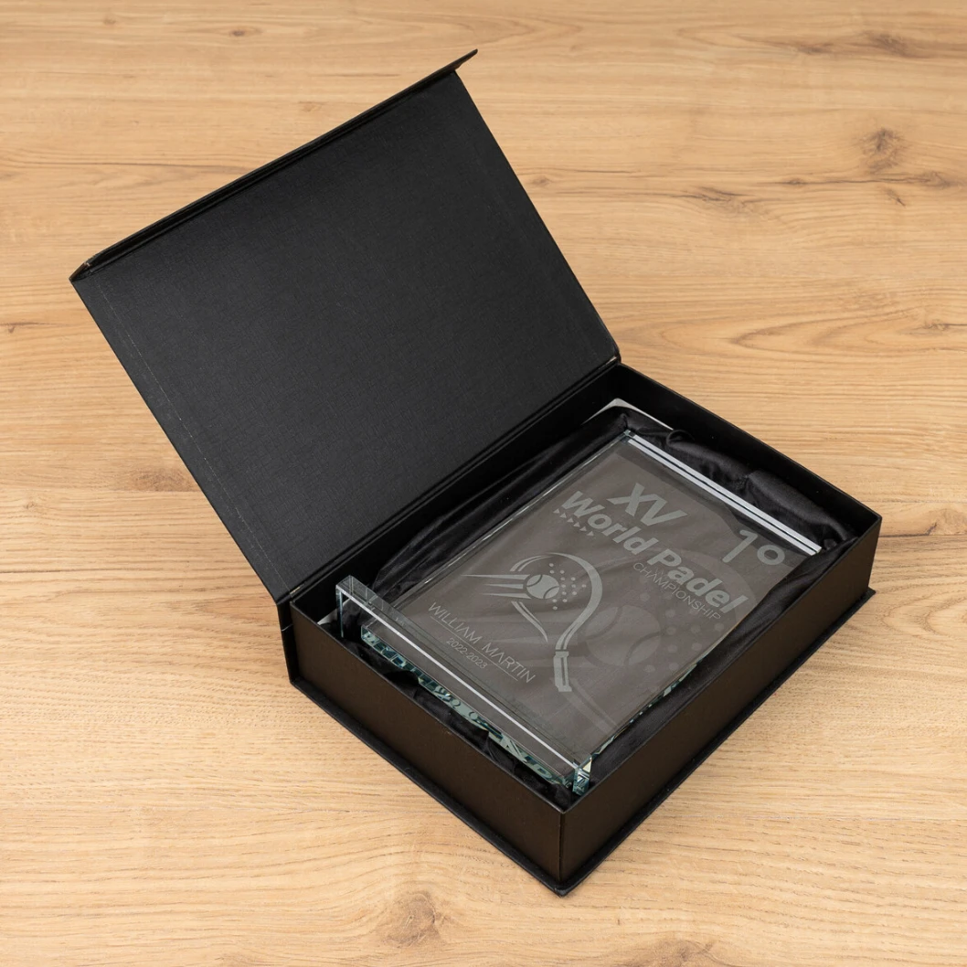 Trofeos de cristal personalizados - Imagen 11