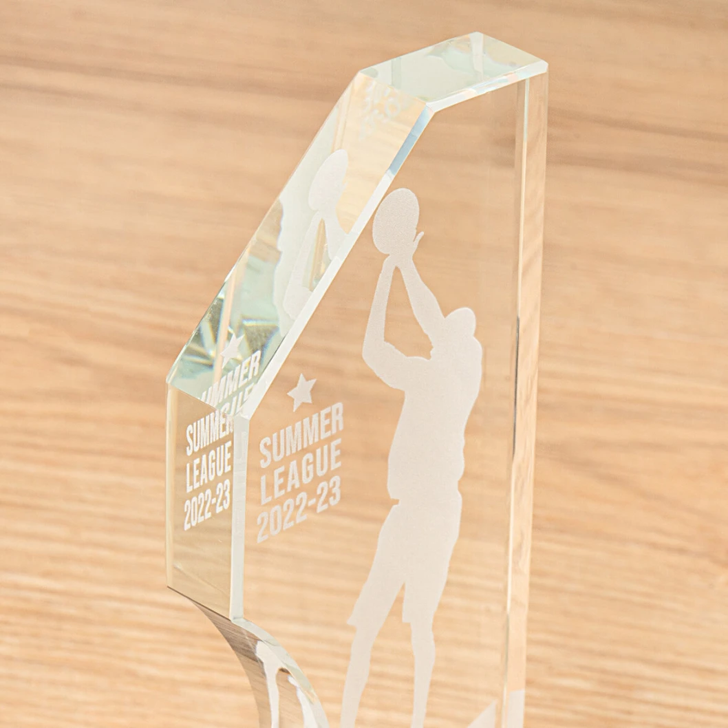Trofeos de cristal personalizados - Imagen 19