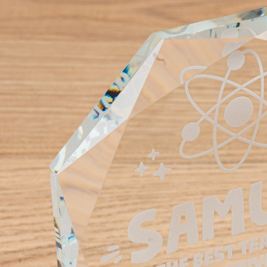 Trofeos de cristal personalizados - Imagen 34