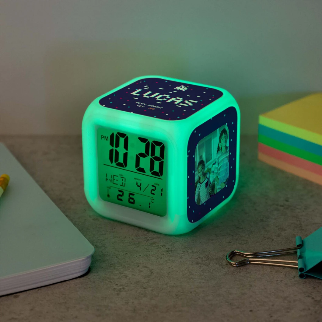 Reloj despertador digital cubo personalizado - Imagen 5